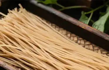 ¿Cómo pueden los procesadores de fideos de camote reducir costos y aumentar la eficiencia? La industria de la papa de Qinhuangdao Tongyou resuelve los desafíos del consumo de energía con el almacenamiento de energía térmica
